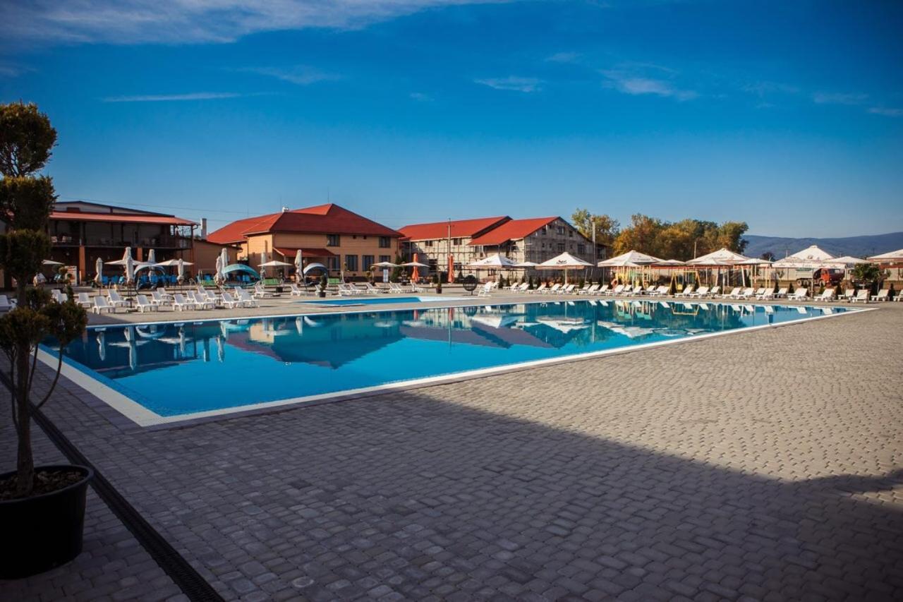 Illara Spa Hotel Иршава Экстерьер фото