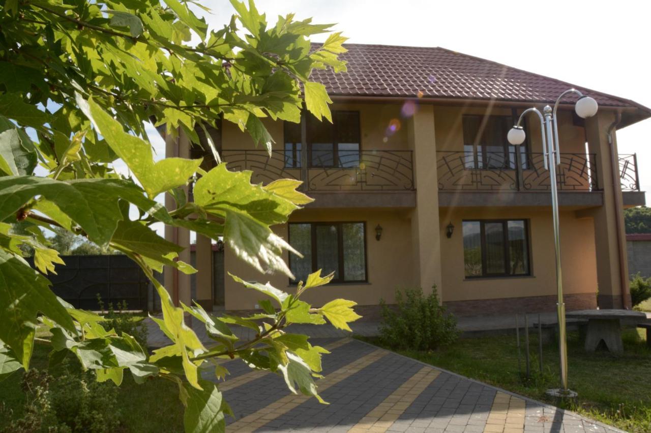 Illara Spa Hotel Иршава Экстерьер фото